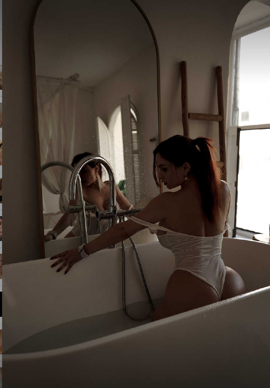 A playful frame from Miranda Faith nude — online in Tegucigalpa