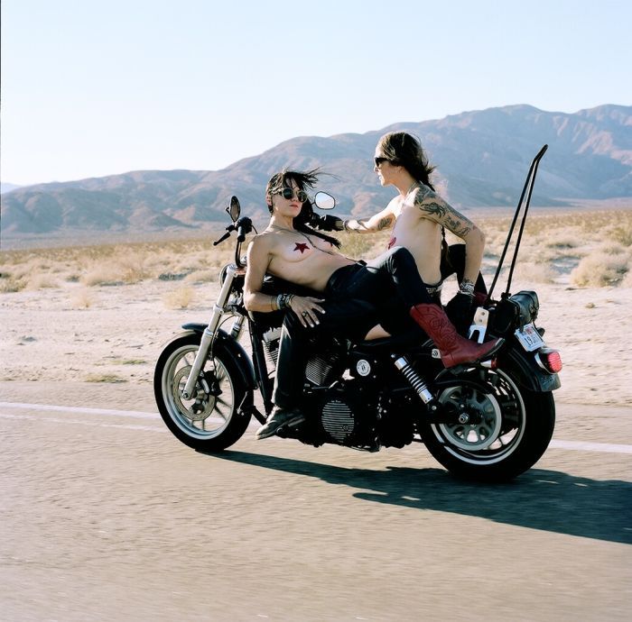 Girls on a motorcycle in Tegucigalpa